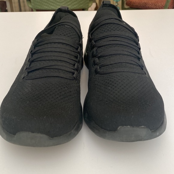 APL TechLoom Breeze size 11 42.5 all black excellent condition hardly worn - Picture 7 of 8